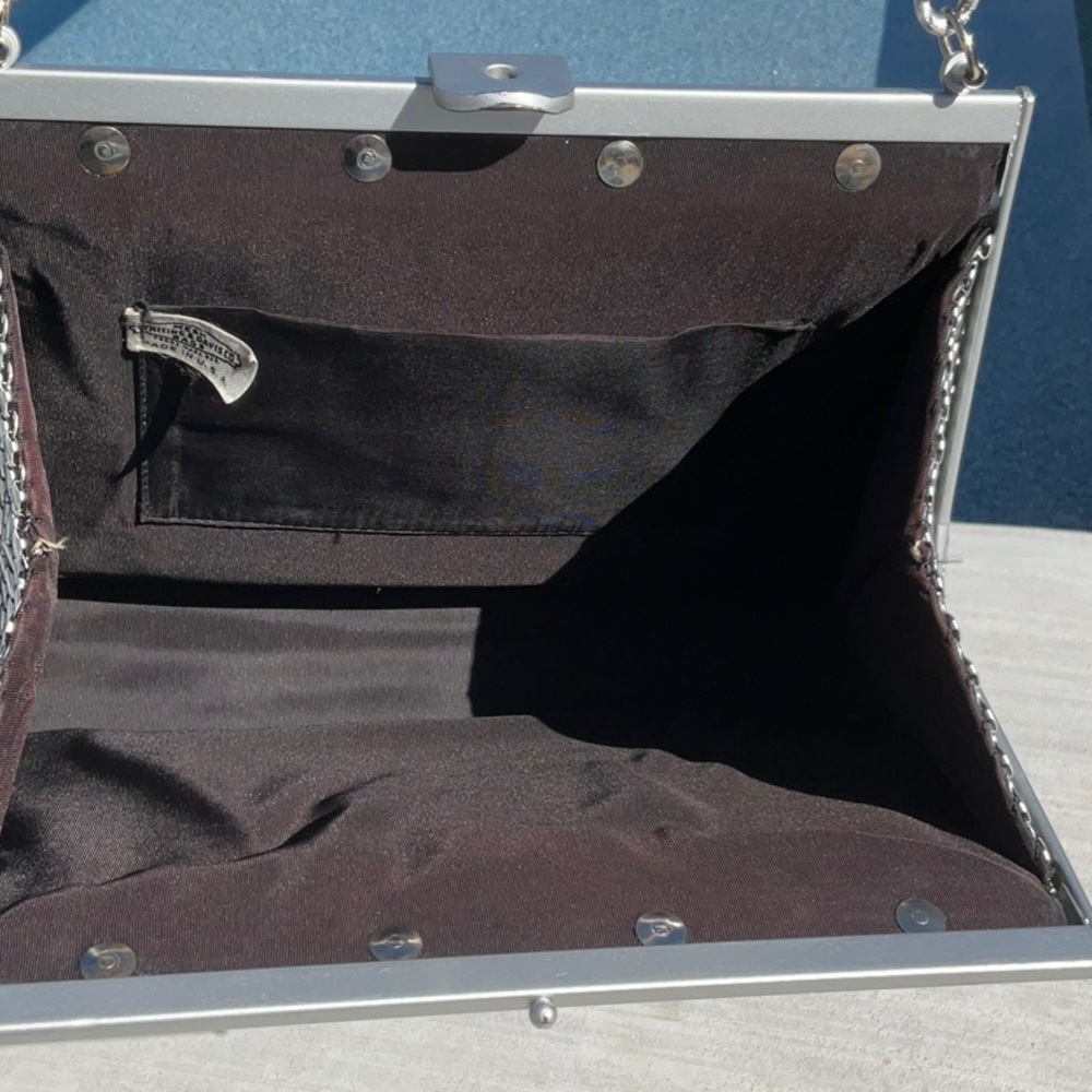 Whiting And Davis Silver Chainmail Satchel - Picture 14 of 16
